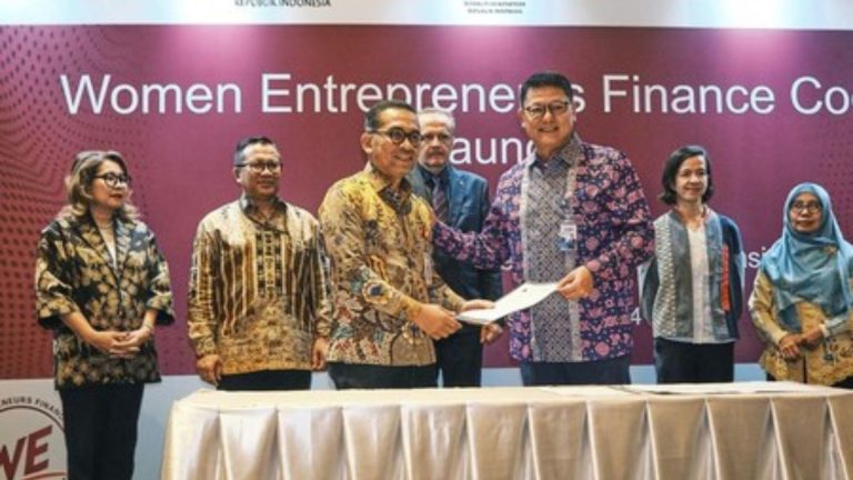 WE Finance Code: Strategi BCA Dorong UMKM Perempuan!