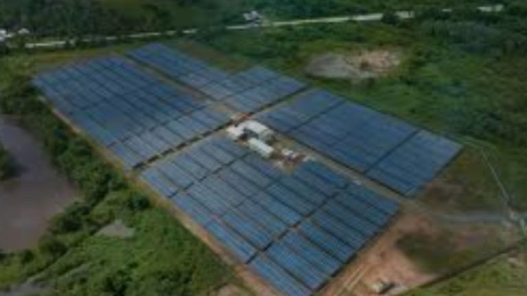 ITMG Dukung Keberlanjutan Melalui Energi Terbarukan dan Teknologi Surya