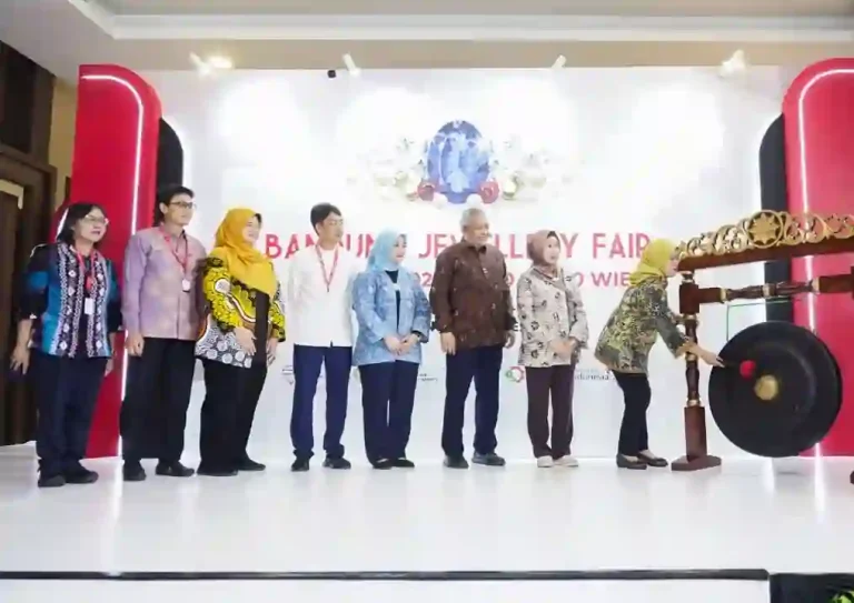 Geti Media UKM - Industri Perhiasan Nasional Naik Kelas Lewat BJF 2025