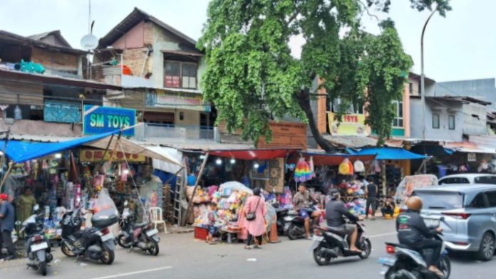Geti Media UKM - Pasar Gembrong Kini Sepi, Pedagang Mainan Anak Mengeluh Omzet Turun Drastis