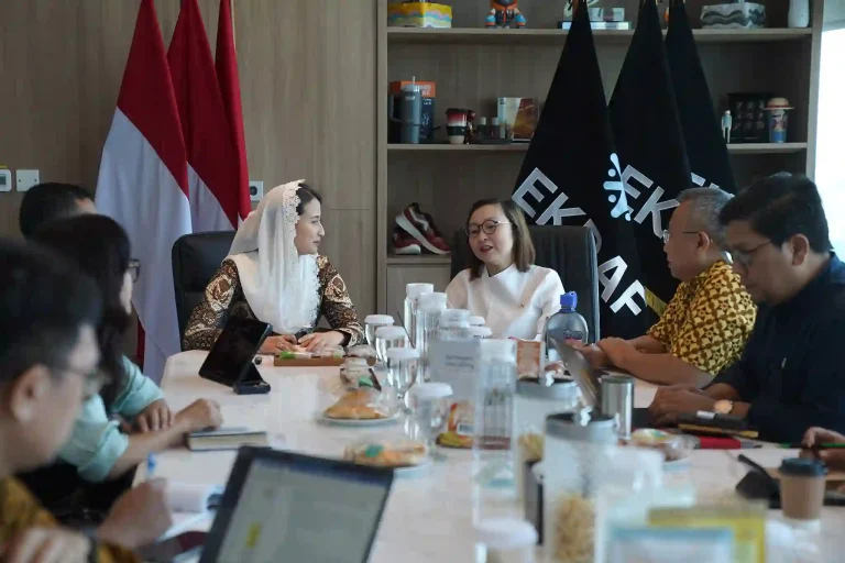 Geti Media UKM - Wamendag Tegaskan Komitmen Indonesia Capai Ekonomi HijauGeti Media UKM - Wamendag Tegaskan Komitmen Indonesia Capai Ekonomi Hijau