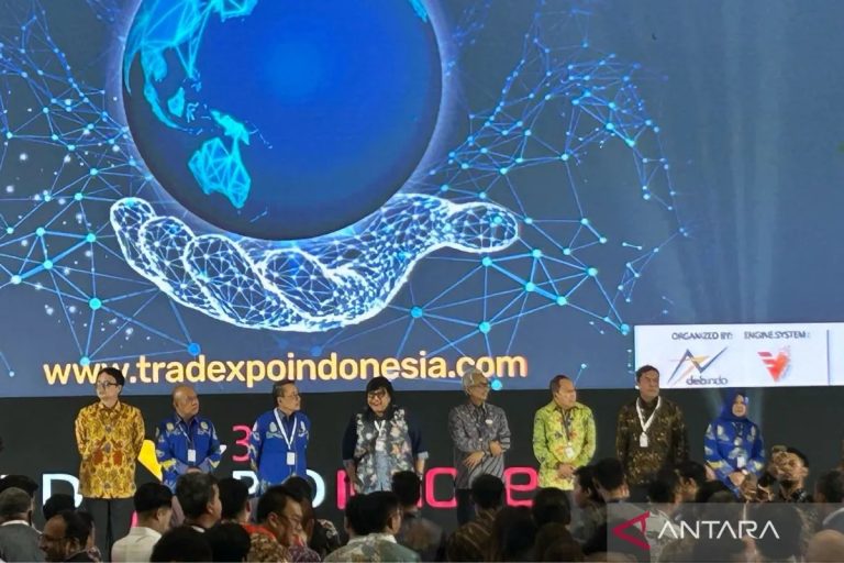 Pada Hari Pertama TEI – 99 Perjanjian Bisnis Bernilai 4,9 Miliar Dolar AS Tercapai