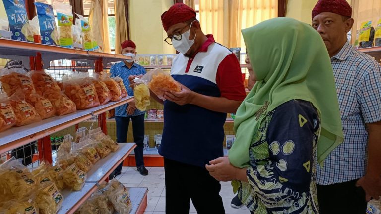 Bingung Urus Sertifikat Halal? Ini Solusi Cepat Bagi UMKM