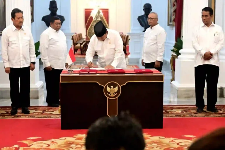 Prabowo Menghapus Semua Utang UMKM, Petani, dan Nelayan!