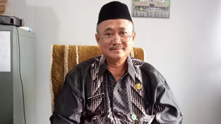 1.164 Pelaku Usaha Karawang Nikmati Sertifikasi Halal Gratis!