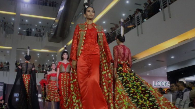Keberhasilan Paper Mengguncang Dunia Fashion Tanpa Ekspor