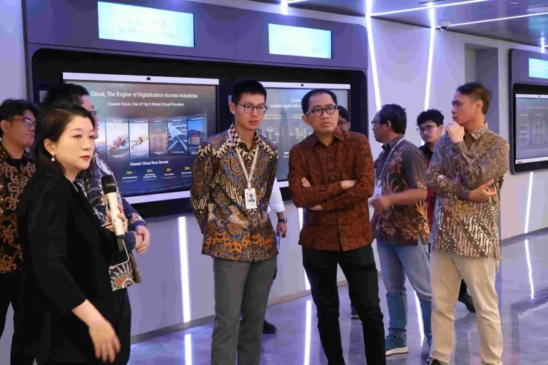 Sinergi Huawei dan Pemerintah Indonesia Capai Visi Emas 2045