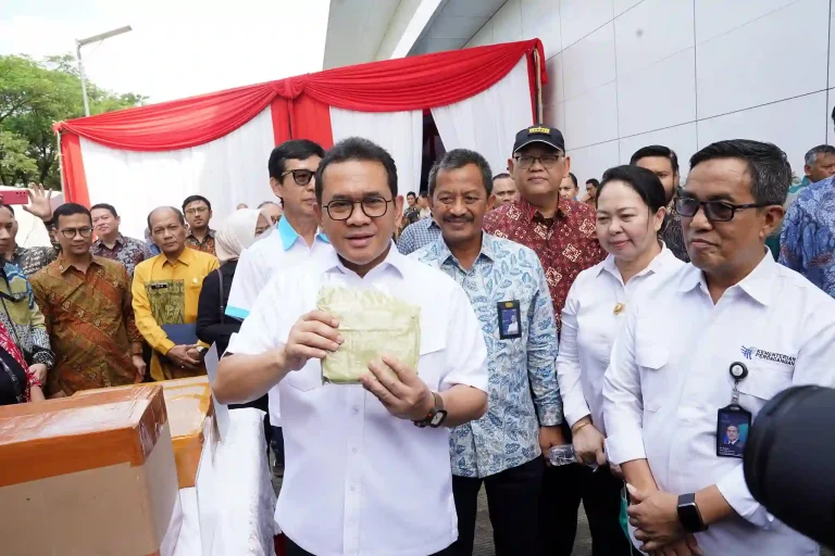 Kratom Kalimantan Berhasil Diekspor Perdana Senilai Rp17 Miliar