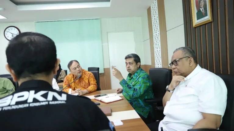 Jaminan Produk Halal Makin Kuat Berkat Kerja Sama BPJPH dan BPKN