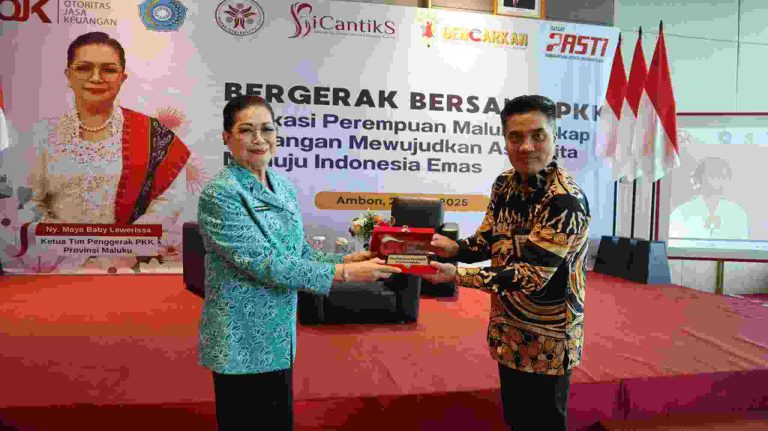 OJK dan TP PKK Maluku Gelar Literasi Keuangan