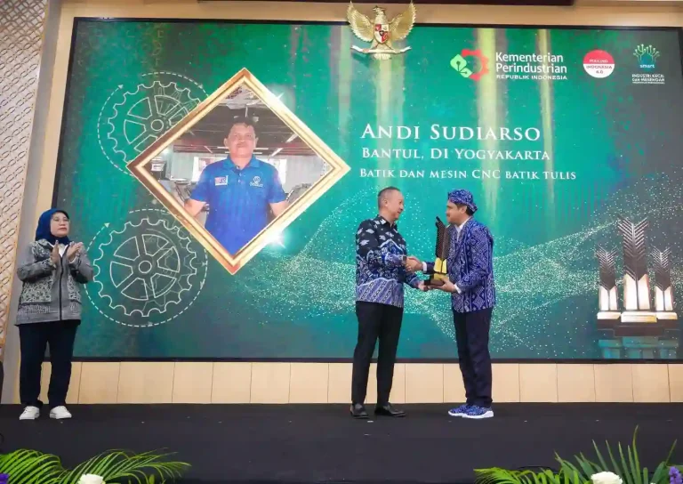Geti Media UKM - Kemenperin Dorong IKM Terapkan Teknologi Industri 4.0