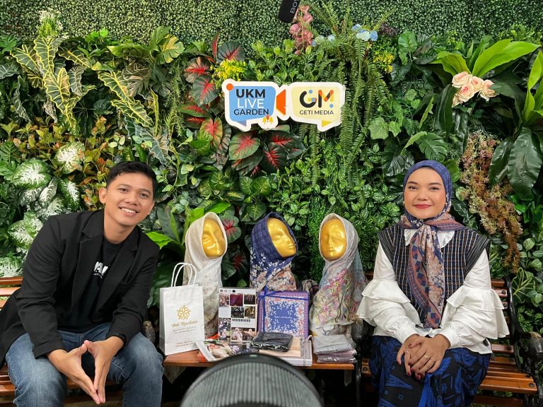 Geti Media_tulangtio_ Hijab Auli Maslima Angkat Kearifan Lokal Lewat Koleksi Etnik Baduy