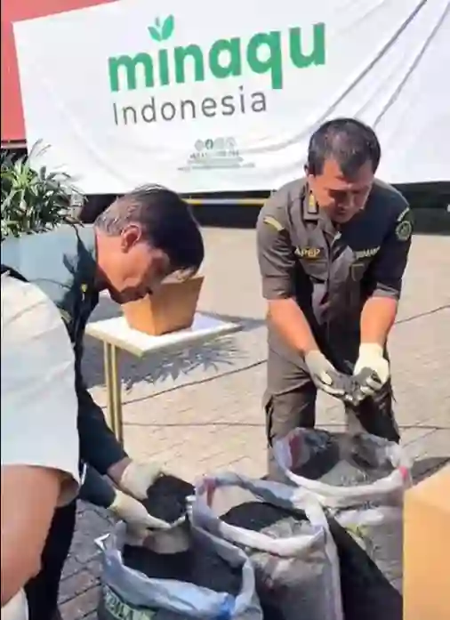 Minaqu Ubah Limbah Pertanian Jadi Sekam Bakar ke Belanda