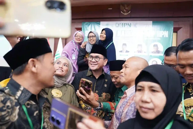 Geti Media UKM - Mendag Ajak Pengusaha Muslim Dukung UMKM