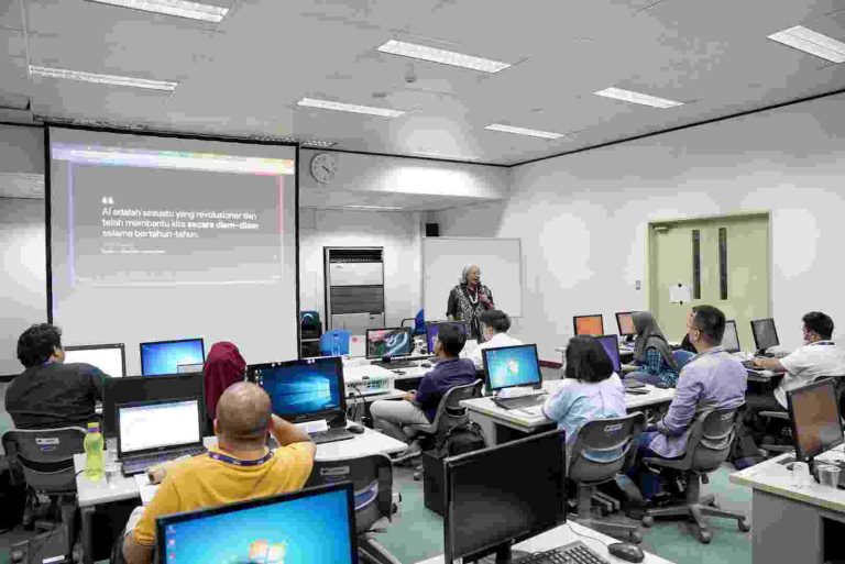 Geti Media UKM - Pelatihan Bisnis Online Ekspor UMKM dengan Teknologi AI dari Google