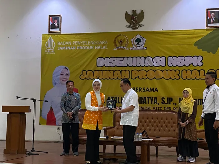 Geti Media UKM - UMKM Jawa Barat Dapat Kuota Sertifikat Halal