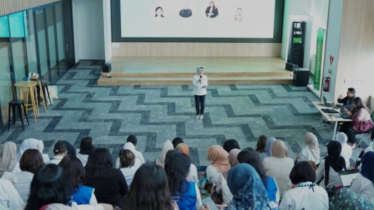 Geti Media UKM - Workshop Digital Kadin, TikTok Shop, dan Tokopedia Bantu Perempuan Pengusaha Perluas Pasar UMKM