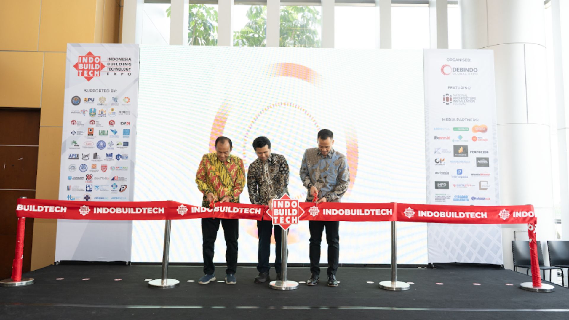 IndoBuildTech Surabaya 2025 Ajang Inspirasi Tren Arsitektur dan ...