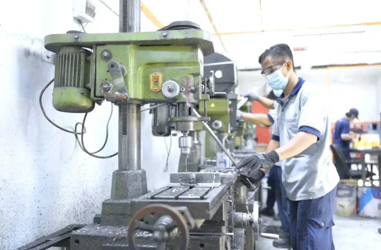 Geti Media UKM - Kemenperin Perkuat Kemudahan Dan Jaminan Bahan Baku Industri Kecil Menengah