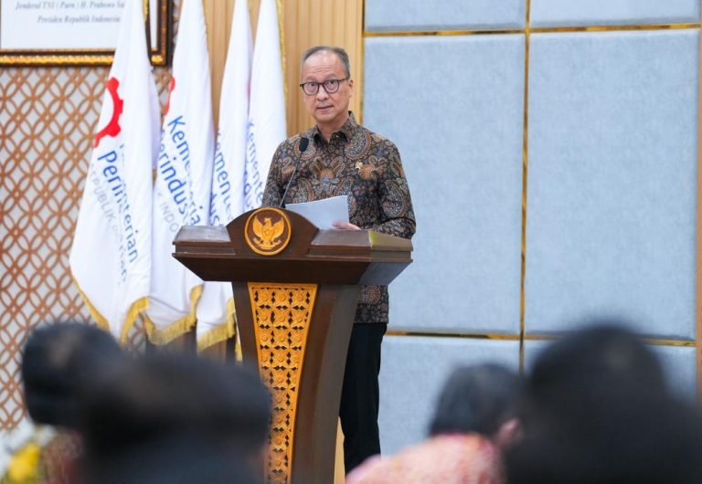 Geti Media UKM - Ratusan IKM Kalimantan Selatan Difasilitasi Sertifikasi Halal Kemenperin